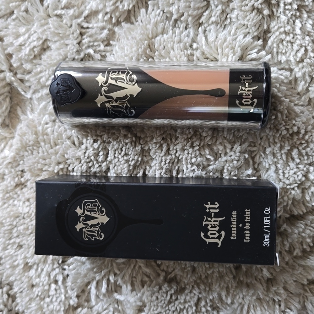 KVD lock-it foundation